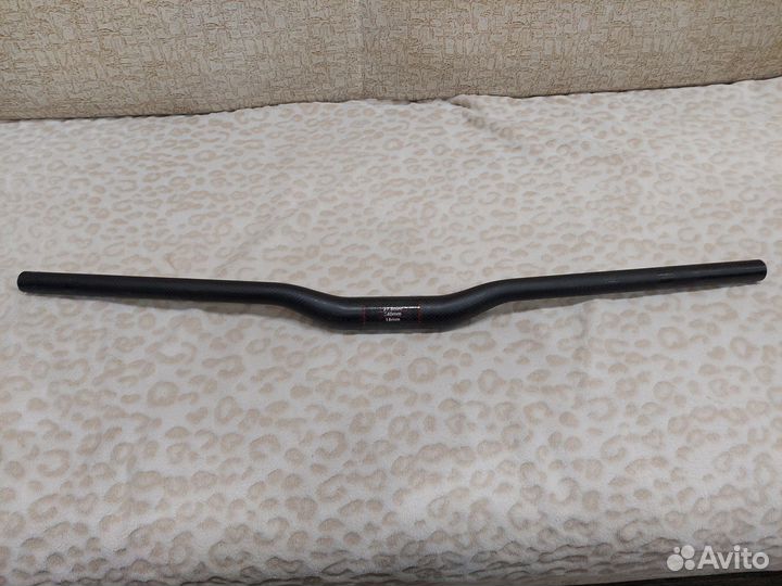 Руль карбоновый 740 мм, riser, новый