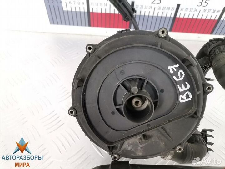 Насос продувки катализатора Maserati Quattroporte