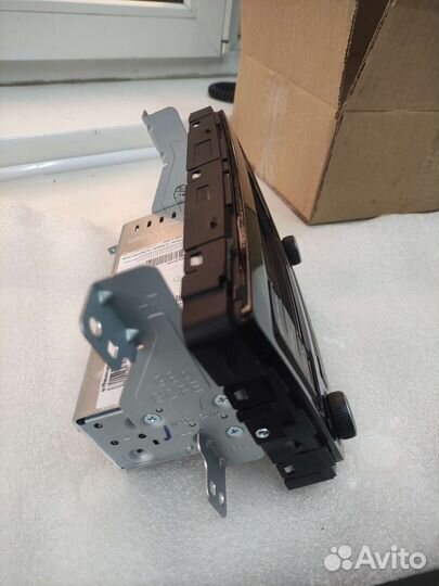 Магнитола hyundai creta штатная с рамкой новая