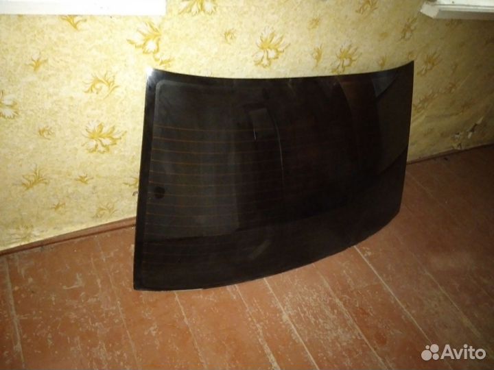 Заднее стекло на опель вектра а