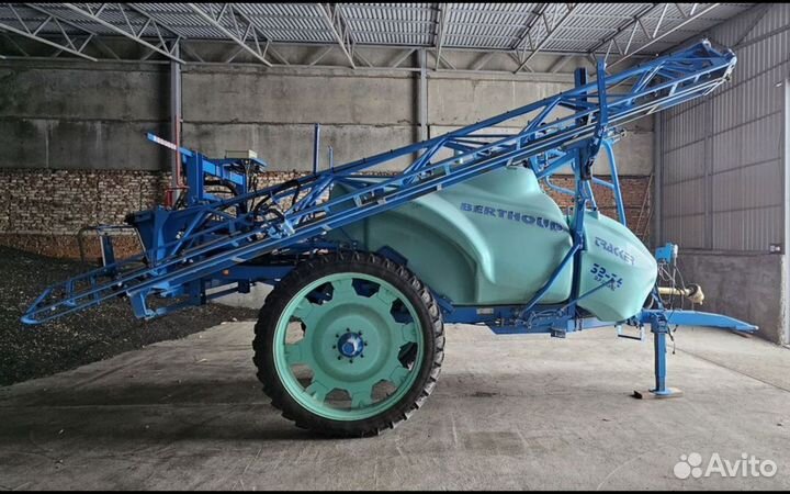 Опрыскиватель berthoud traccer