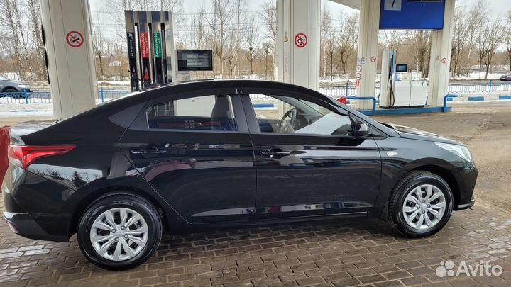 Hyundai Solaris 1.6 AT, 2022, 20 км