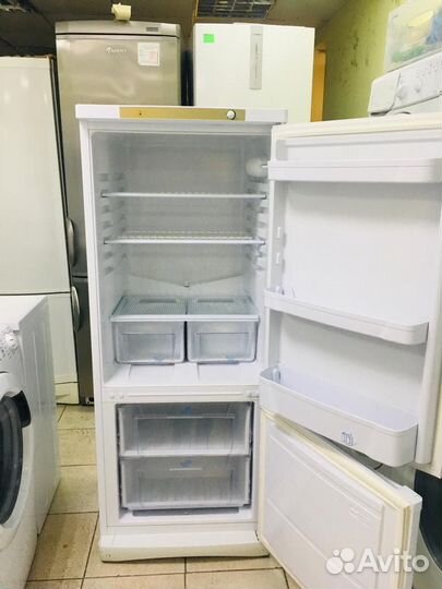 Холодильник бу Indesit 1.6 м