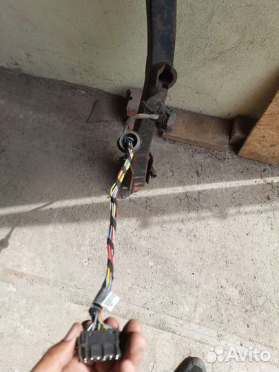 Балка фаркопа BMW X5