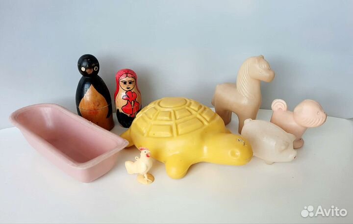 Игрушечные пистолеты, кукольная посуда СССР