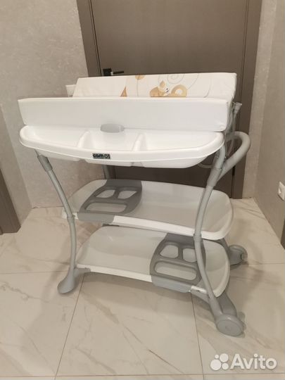 Пеленальный столик с ванночкой CAM
