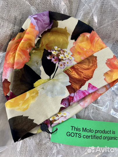 Шапка Molo 1-4 новая