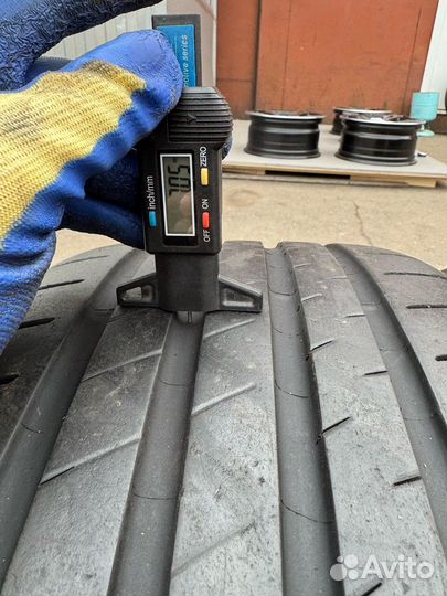 Bridgestone Potenza S007A 255/35 R19 и 285/30 R19