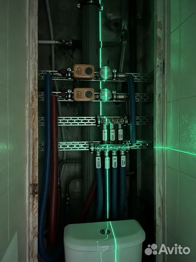 Сантехник. Разводка труб водоснабжения