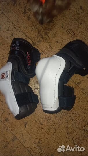 Налокотники хоккейные взрослые