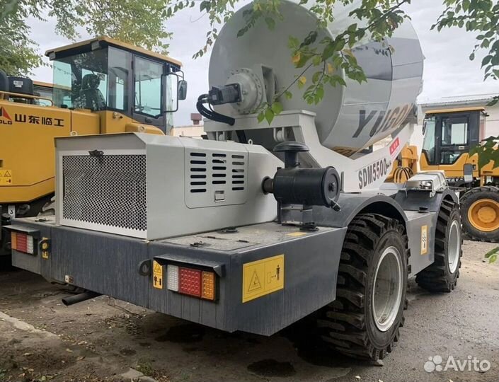 Автобетоносмеситель Yugong SDM5500, 2024