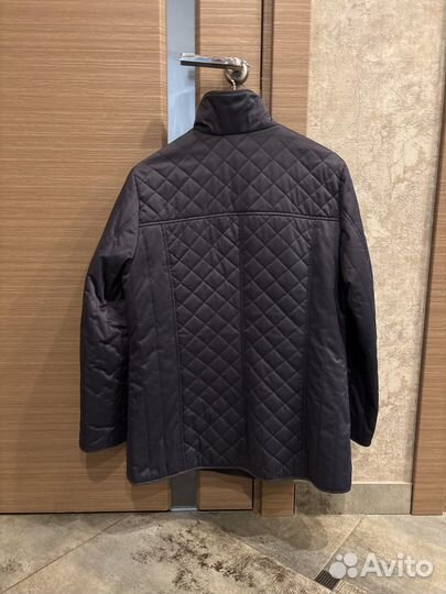 Куртка женская 46-48 стеганная на весну