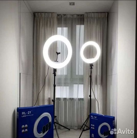 Кольцевая лампа со штативом + доставка