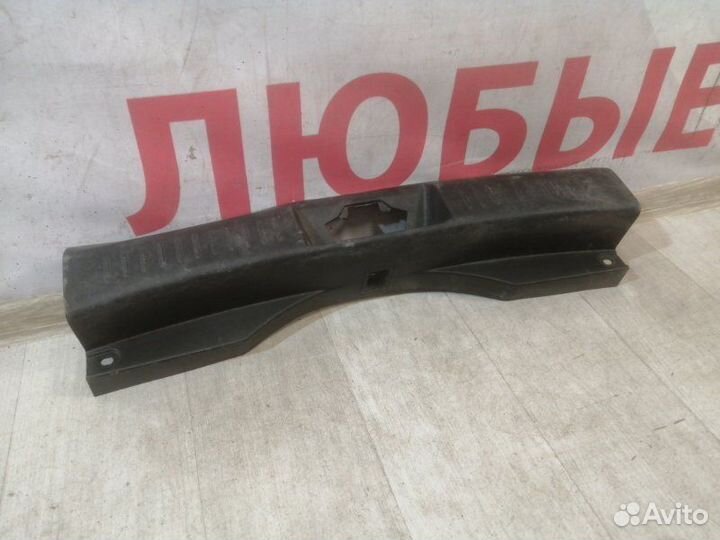 Накладка замка багажника задняя Chery Tiggo 4 T19