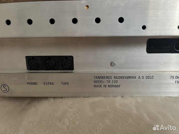 Ресивер Tandberg TR 220