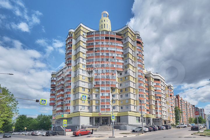 3-к. квартира, 79,1 м², 3/10 эт.