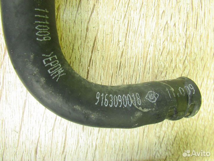 Hyundai Solaris патрубок