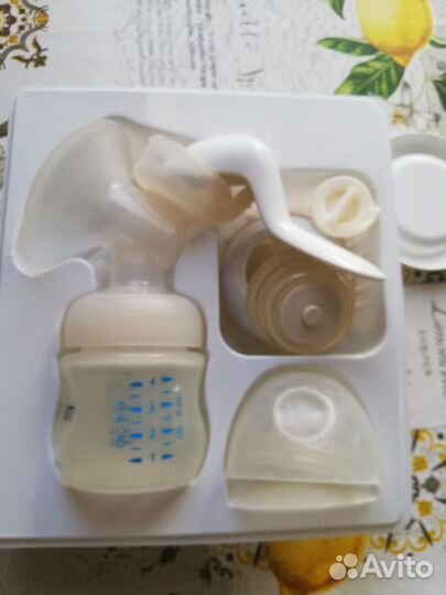 Молокоотсос avent ручной