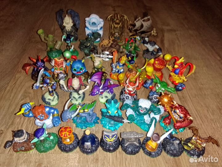 Фигурки для игры 