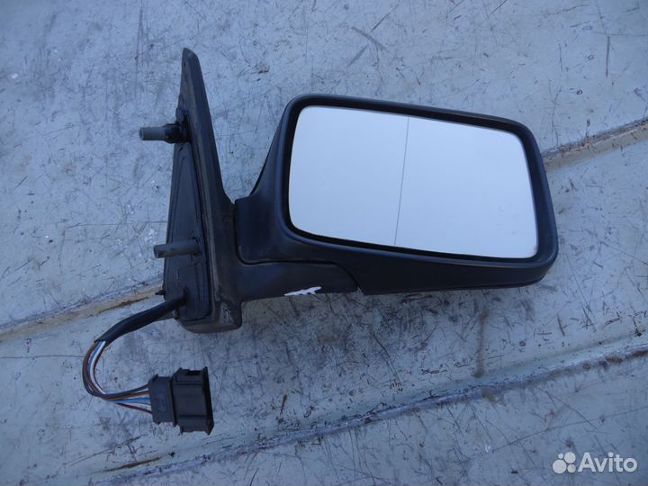 Зеркало правое Фольксваген Гольф 3