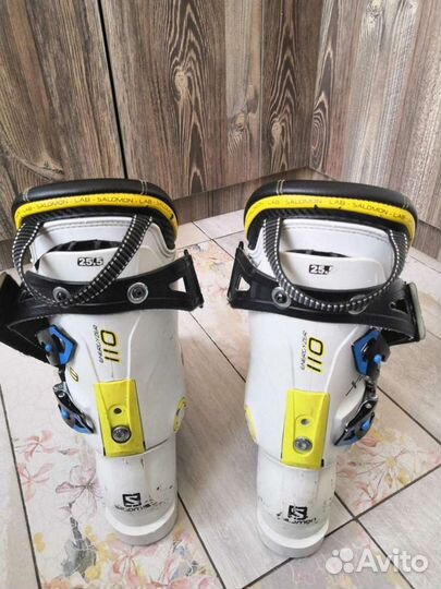 Горнолыжные ботинки