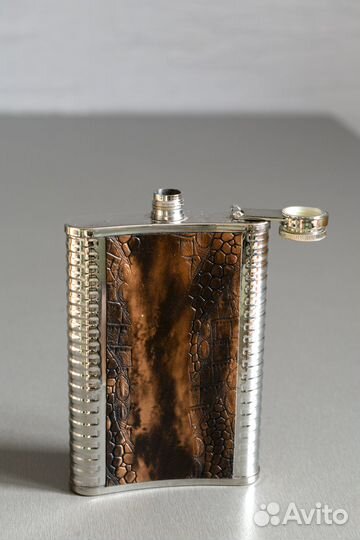 Фляжку дорожную