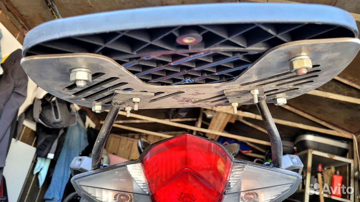 Крепление заднего кофра vfr1200