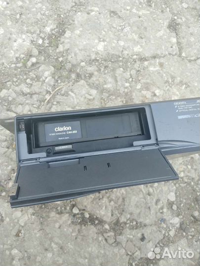 Cd проигрыватель Clarion
