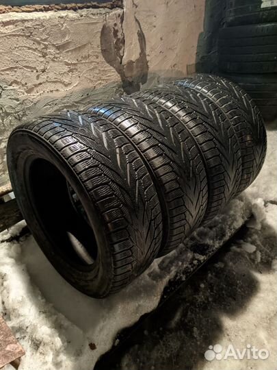 Nokian Tyres Hakkapeliitta R2 SUV 245/60 R18 109R