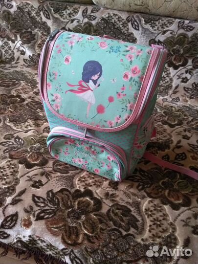 Ранец школьный для девочки