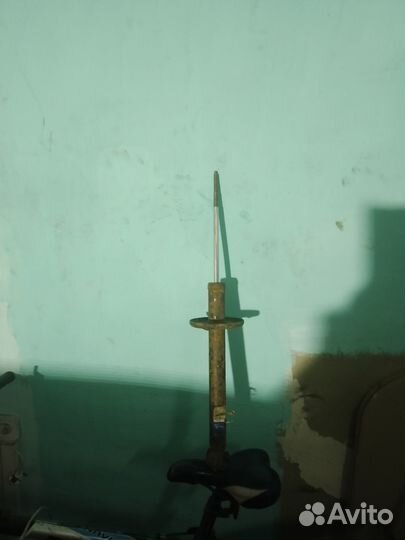 Амортизаторы golf 3