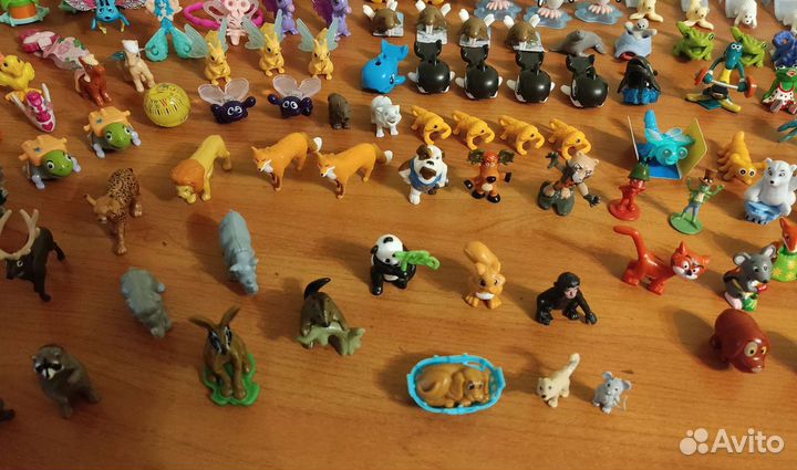 Игрушки из киндера мешком