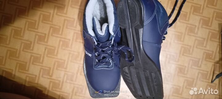 Ботинки лыжные как новые 35 размер