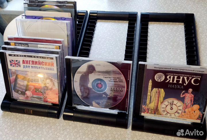 Подставки под DVD CD-диски. 2 штуки