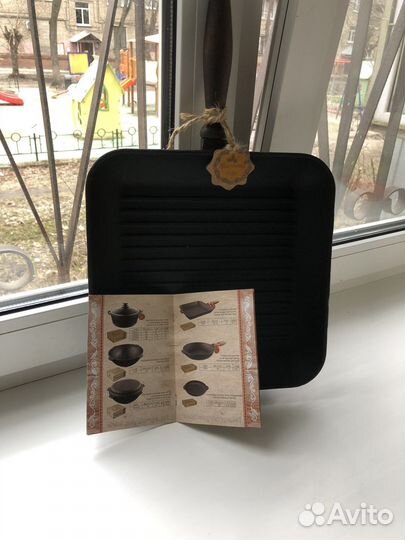 Сковорода гриль, чугунная литая