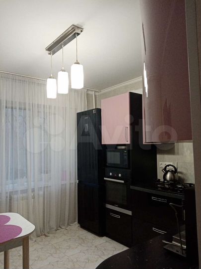 1-к. квартира, 50,4 м², 1/10 эт.