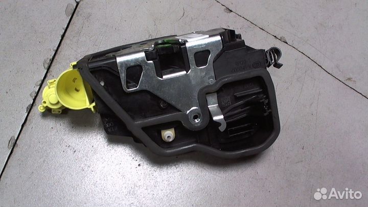 Замок двери BMW X6 E71, 2012