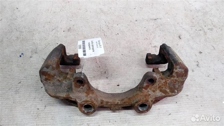 Скоба суппорта переднего Opel Vectra B 95-99г