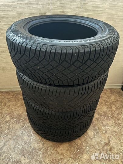 Continental ContiVikingContact 7 235/60 R18 107T