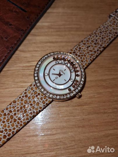 Часы Полёт Charm