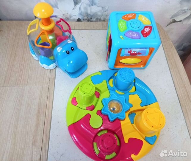 Развивающие игрушки