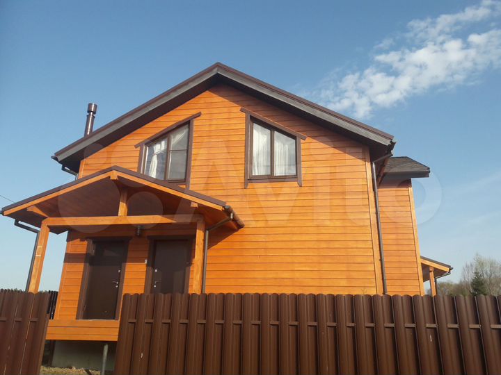 Дом 186,3 м² на участке 20,4 сот.