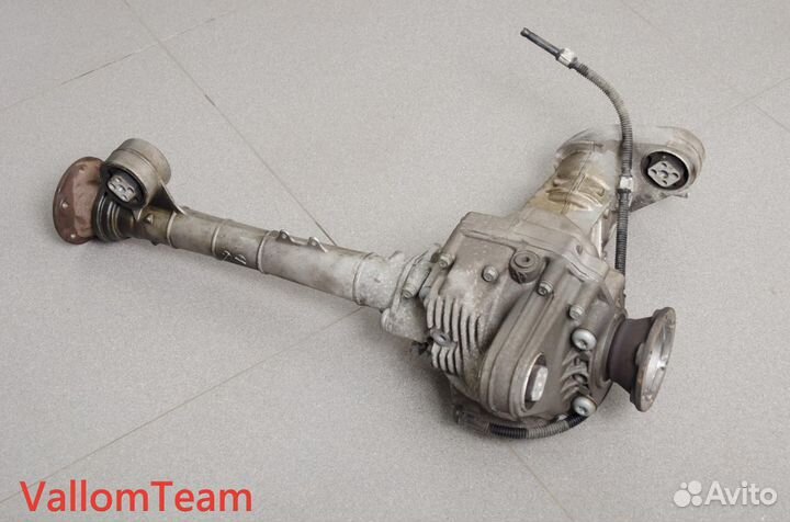 Лот Q359 Редуктор переднего моста контрактный audi