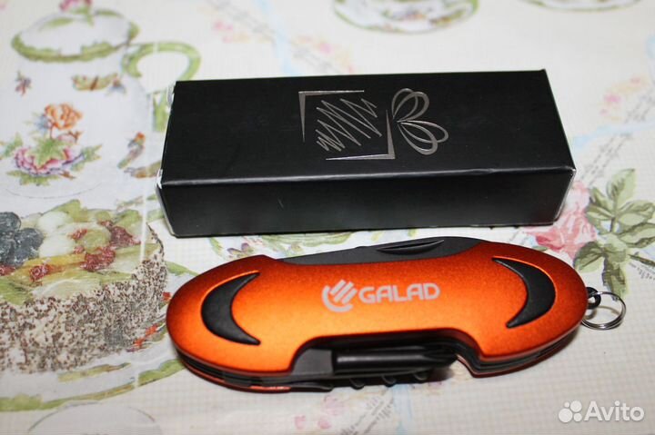 Нож складной карманный