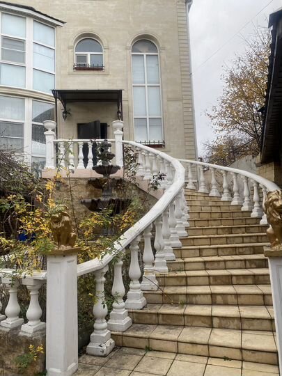 Дом 399 м² на участке 7 сот.