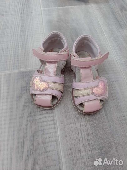 Сандали для девочки