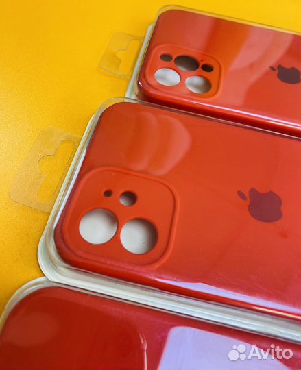 Чехол на iPhone 12/12 pro красный