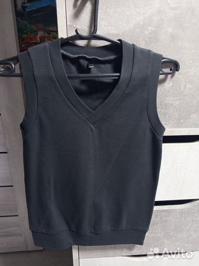 Жилетка детская 134,134,128