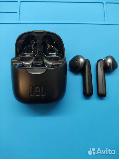 Беспроводные наушники jbl tune 220 tws