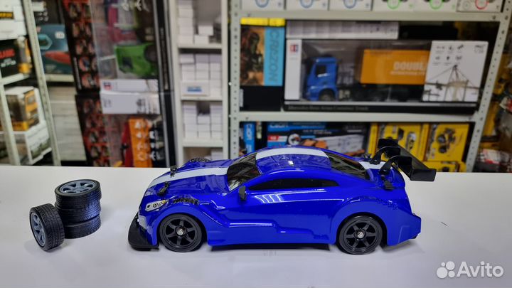 Радиоуправляемая машина для дрифта HB Nissan GTR 4